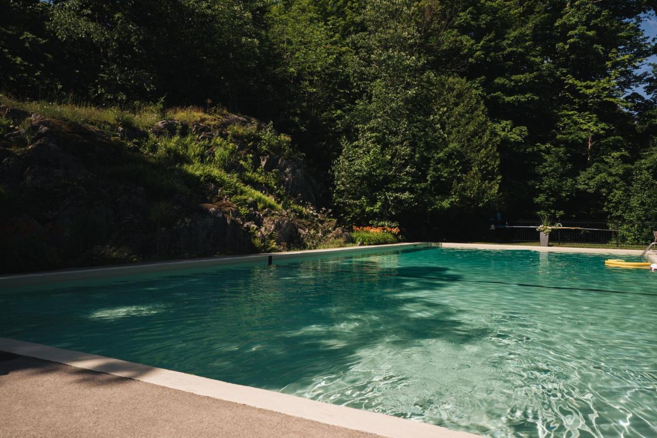 Domaine Jolivent Hotel Lac-Brome Exterior photo